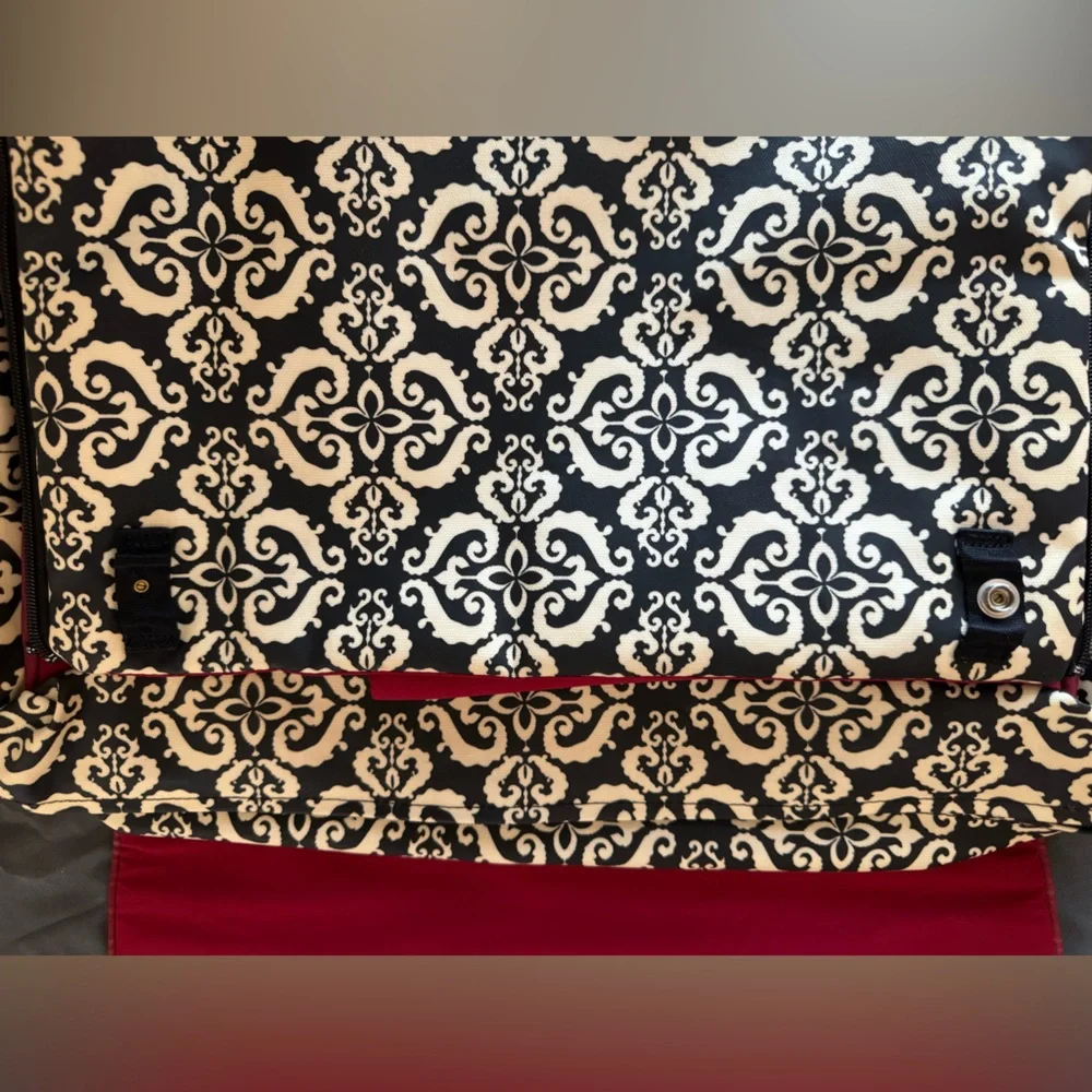 Petunia Pickle Bottom Boxy Baby bag